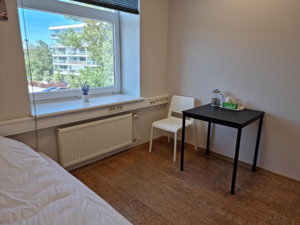 Room Near City Center Harbour Tallin Exterior foto