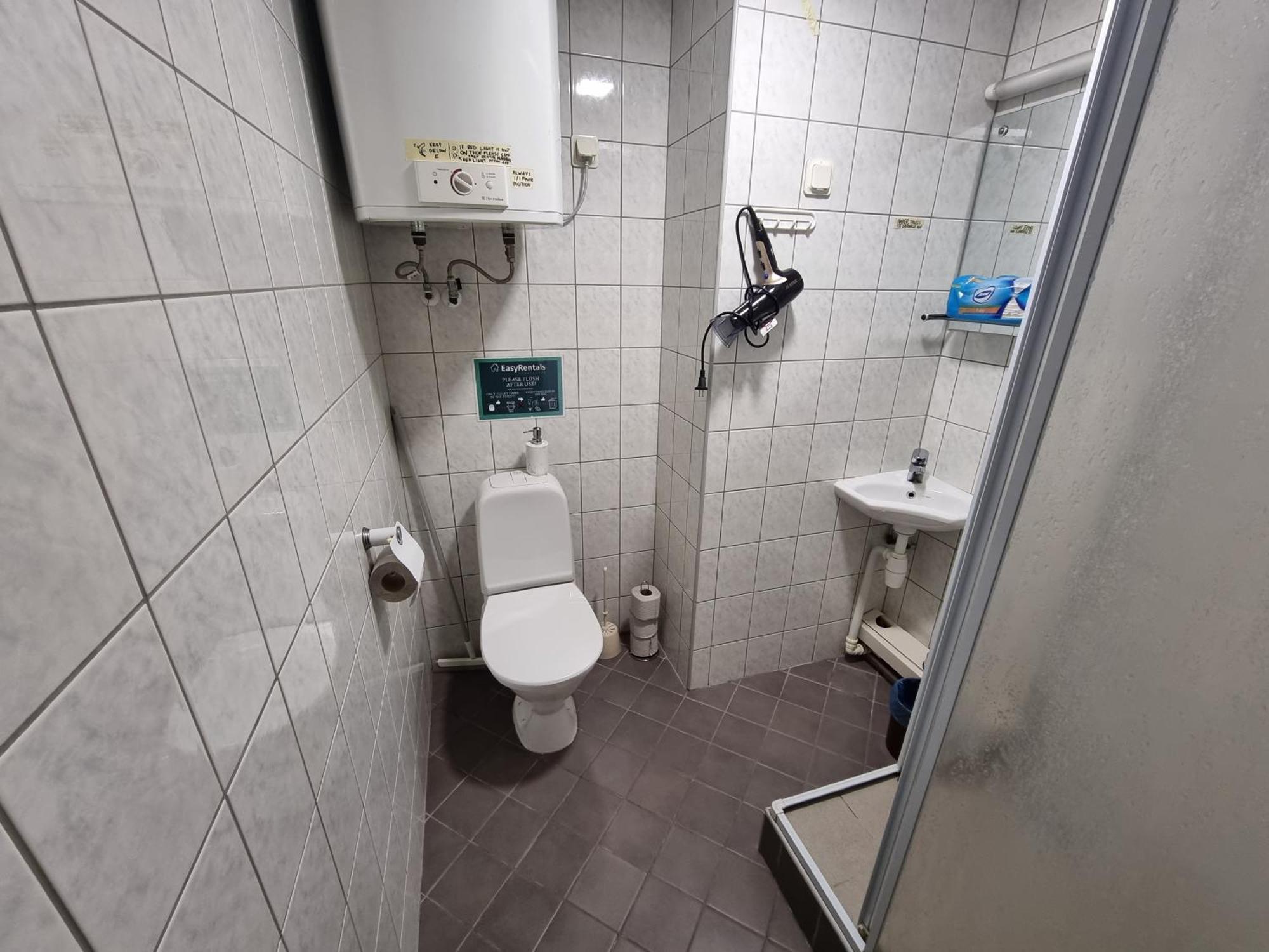 Room Near City Center Harbour Tallin Exterior foto